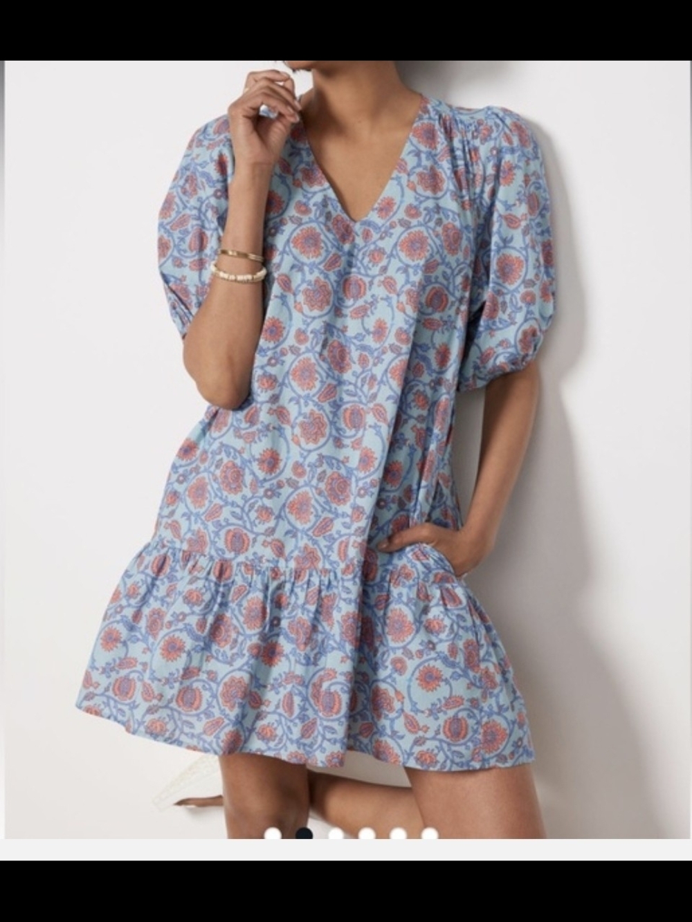 Sundry Light Blue Floral V-Neck Puff-Sleeve Mini Dress